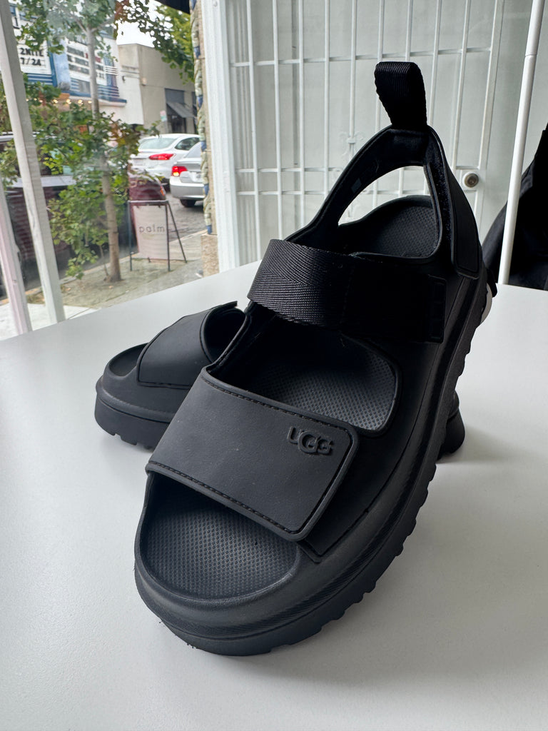 UGG shoes size 9