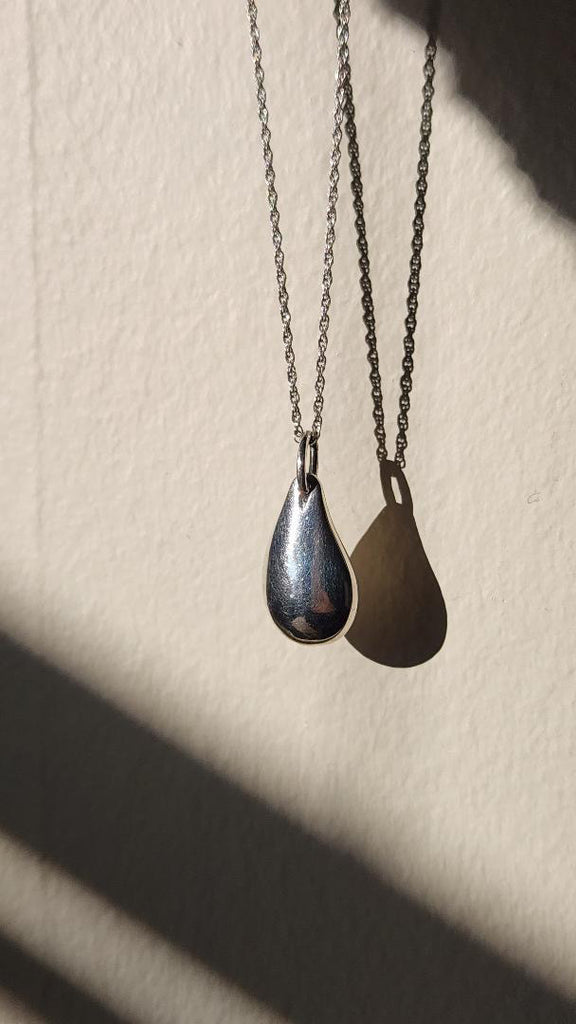 Vintage sterling chunky teardrop pendant