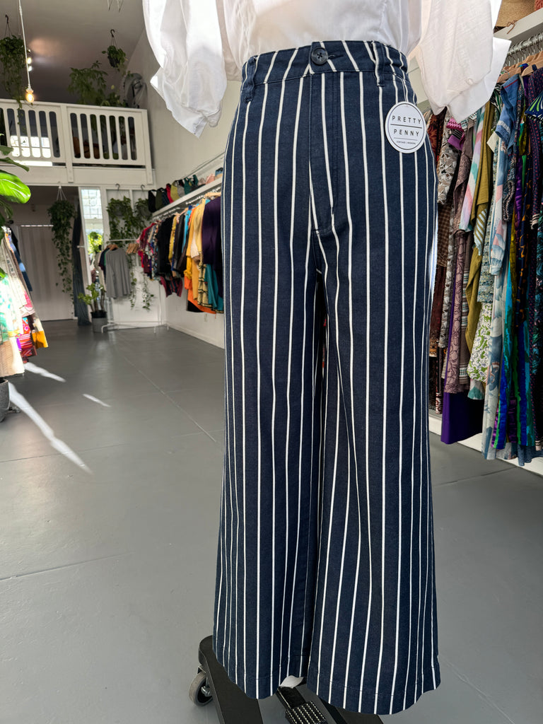 Navy And Cream striped Rollas Pants waist “32”