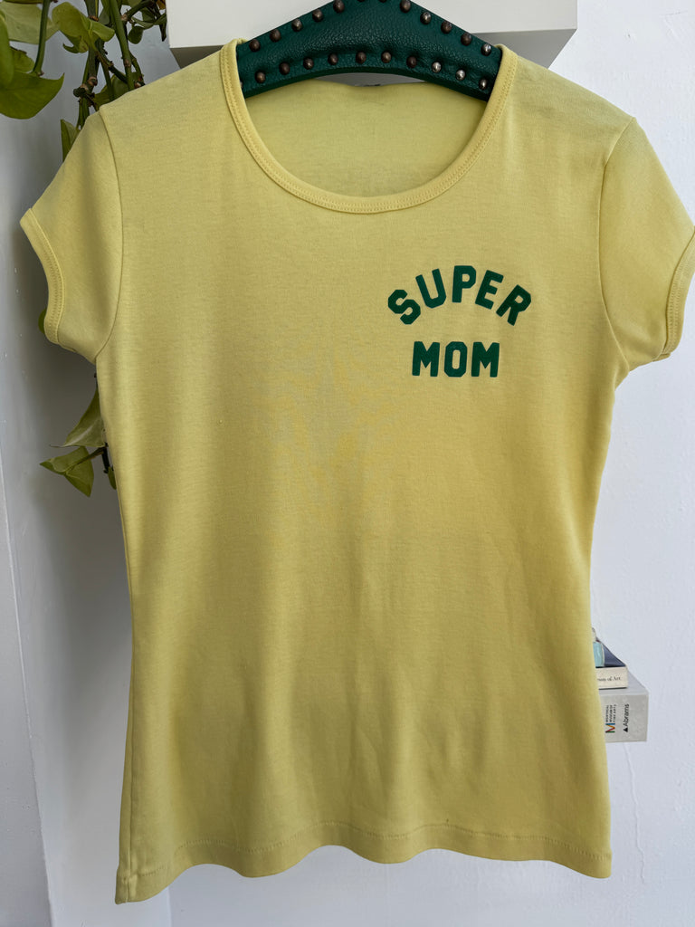 Vintage “super mom” t shirt