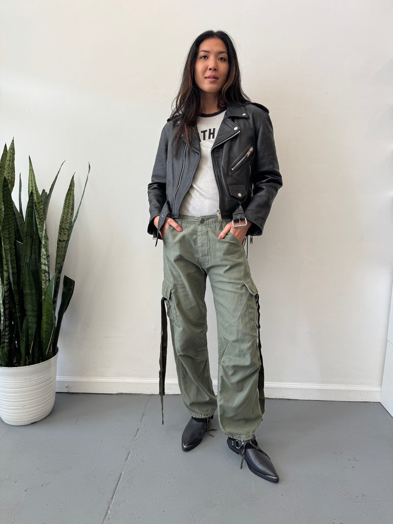 The coolest vintage army pants waist “30”