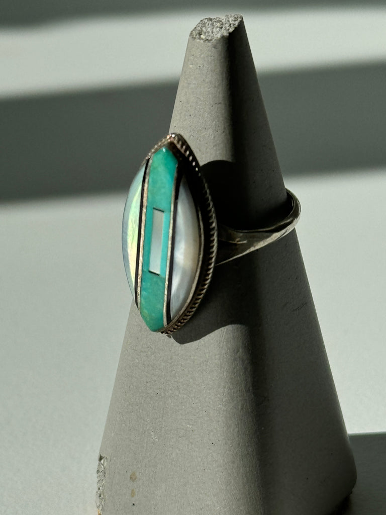 Mother of Pearl and turquoise ring size 7