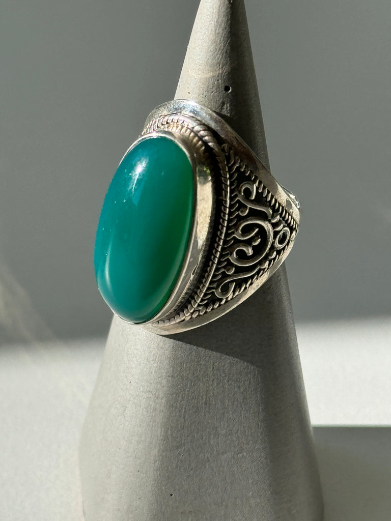 Natural green onyx and silver ring size 7.5