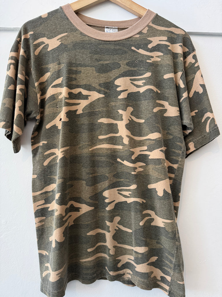 Vintage perfectly work camo t shirt