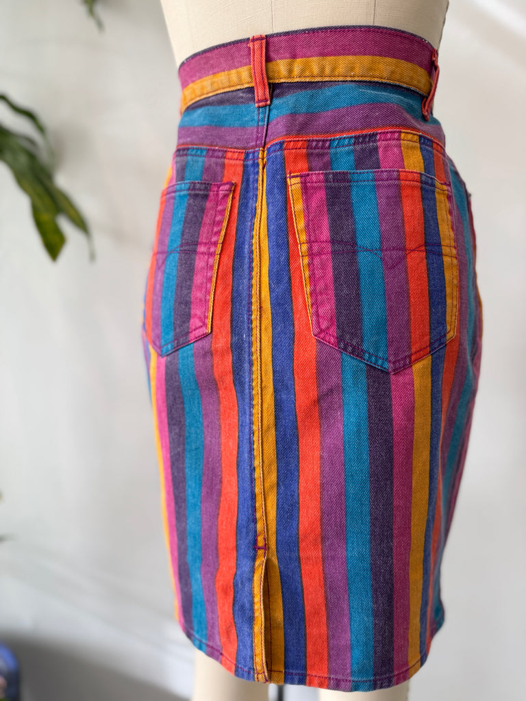 Vintage 100% cotton Gitano denim skirt waist “30”