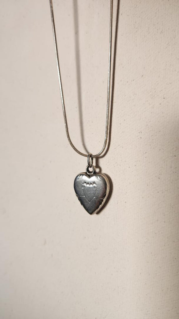 Vintage Sterling heart necklace
