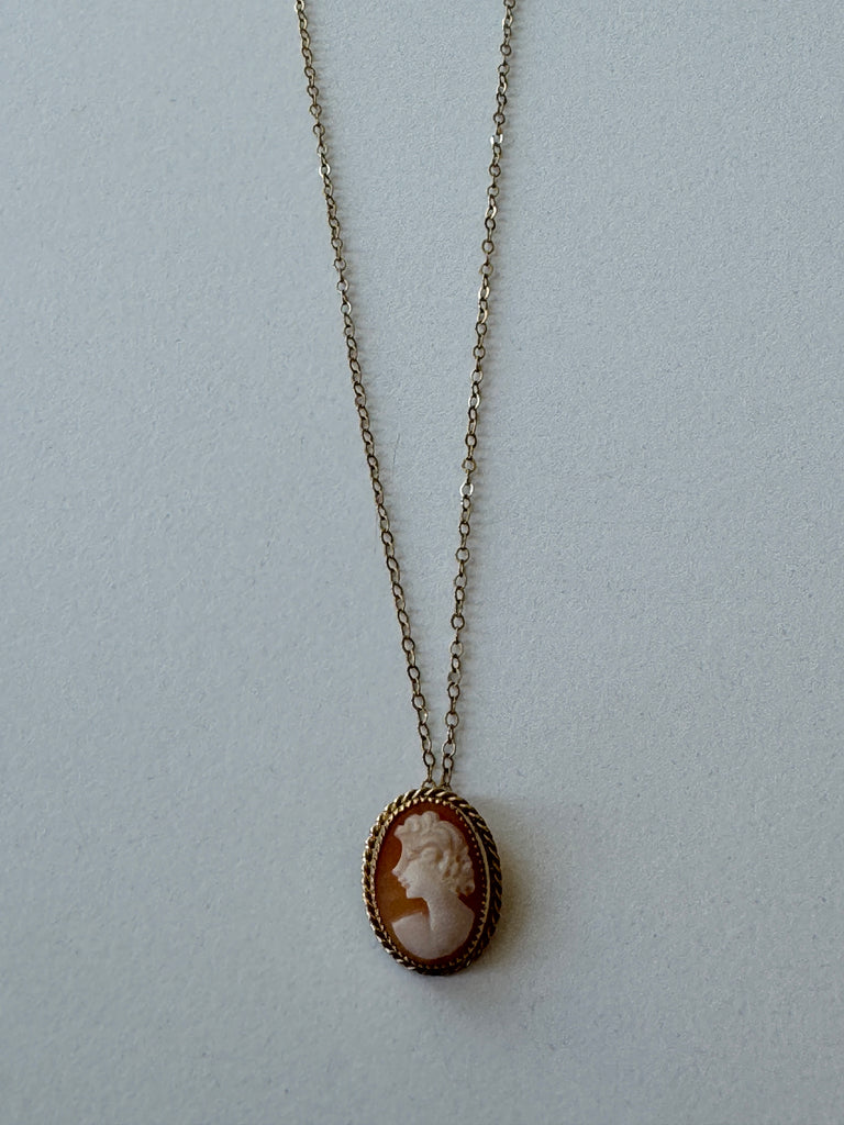 Vintage cameo on gold chain necklace