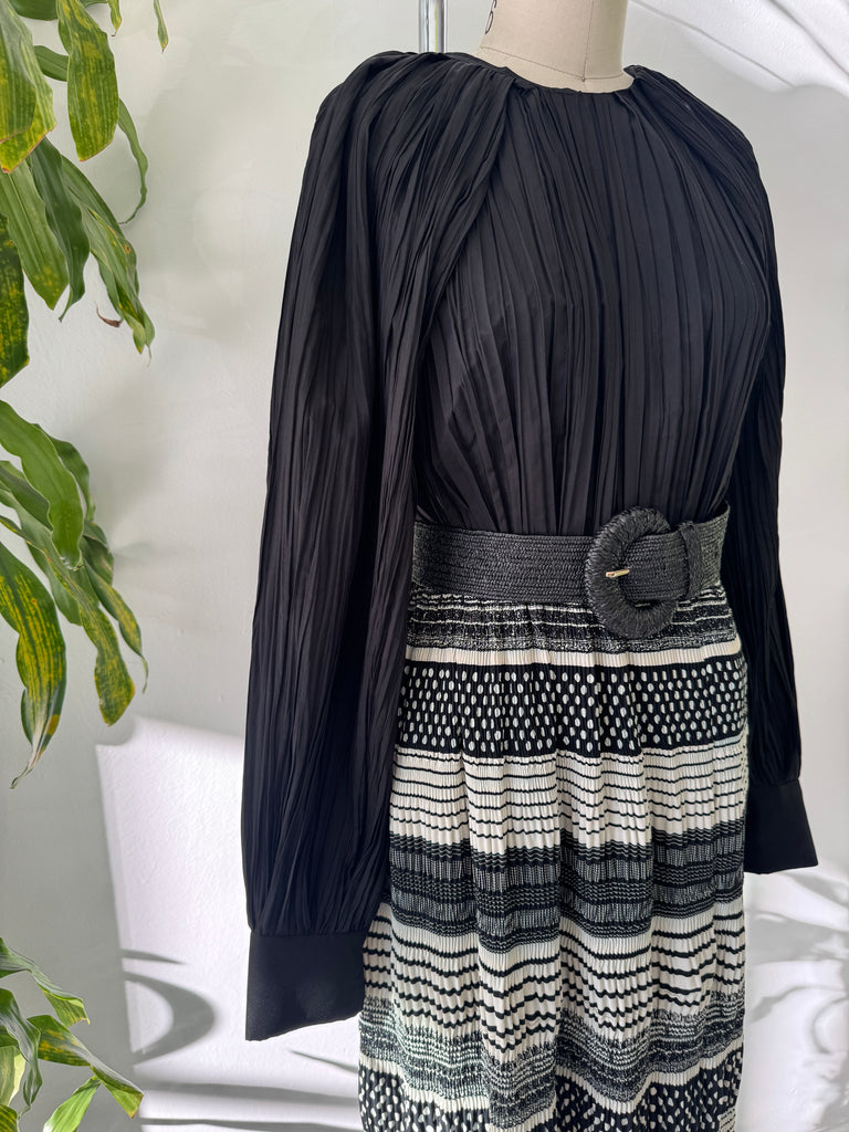 COS pleated top