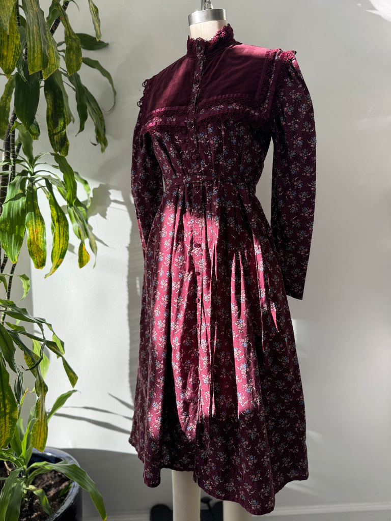Vintage GUNNE SAX DRESS
