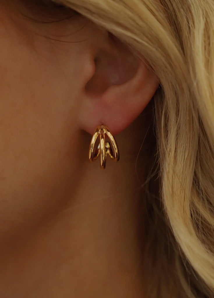 Triple hoop studs
