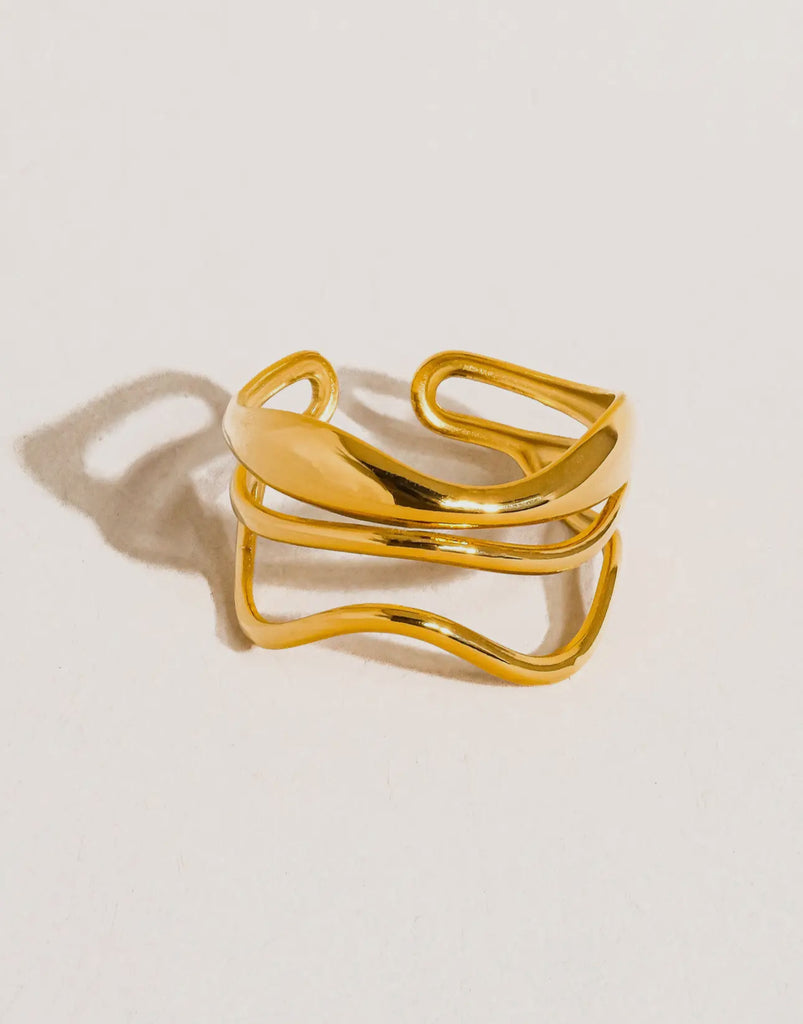 Abstract ring