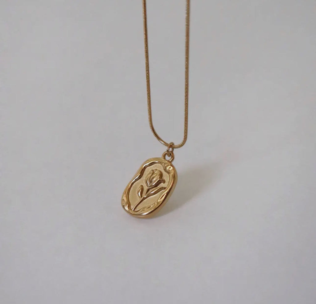 Tulip pendant necklace