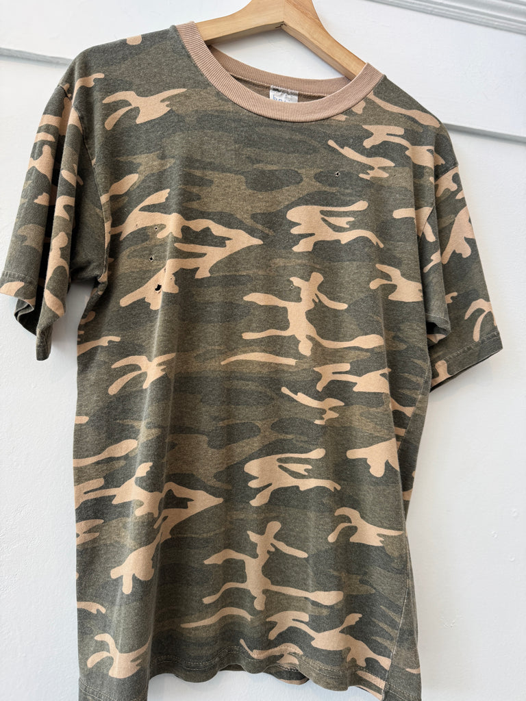 Vintage perfectly work camo t shirt