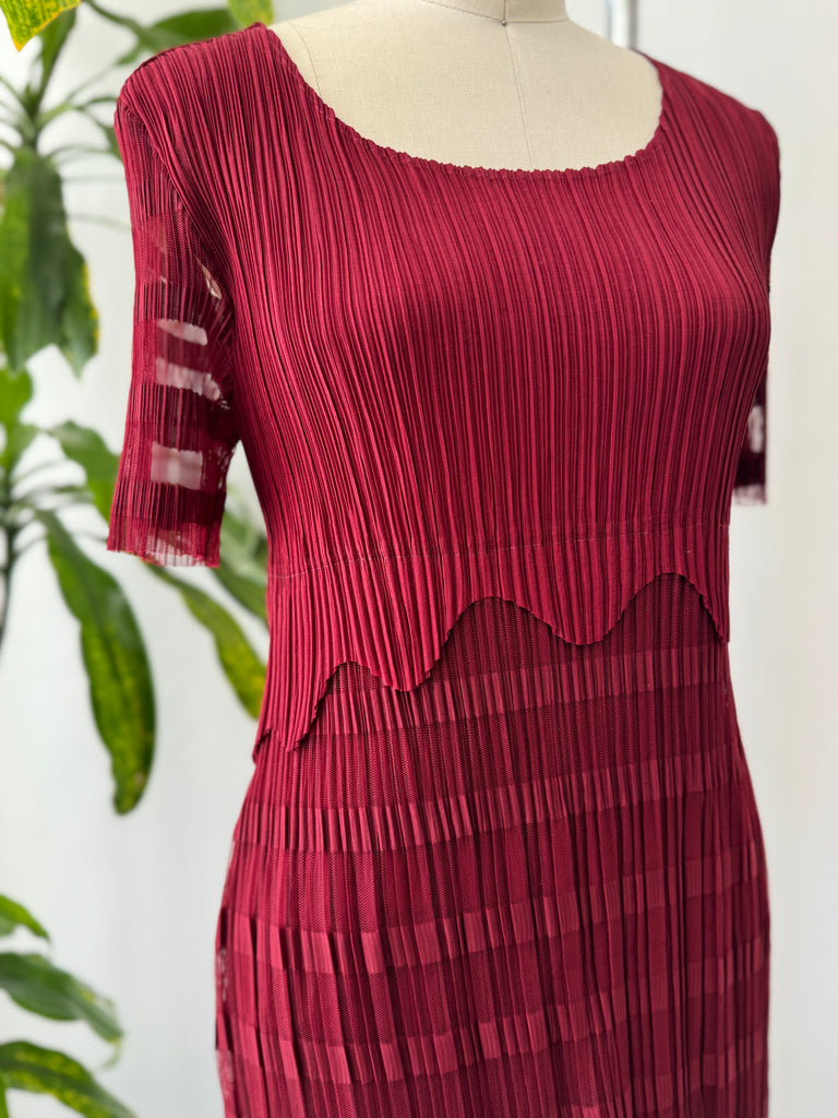 Gorgeous pleated dress
