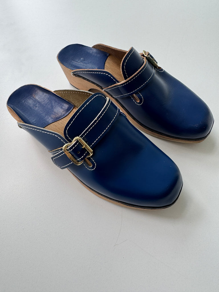 Vintage blue leather clog size 8
