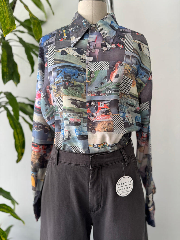 1970’s photo realistic racing car button up top
