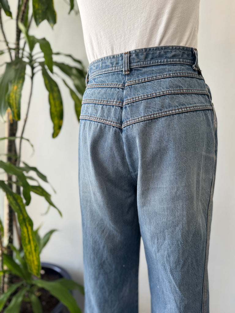 1970’s denim jeans waist “28”