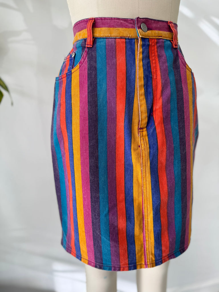 Vintage 100% cotton Gitano denim skirt waist “30”
