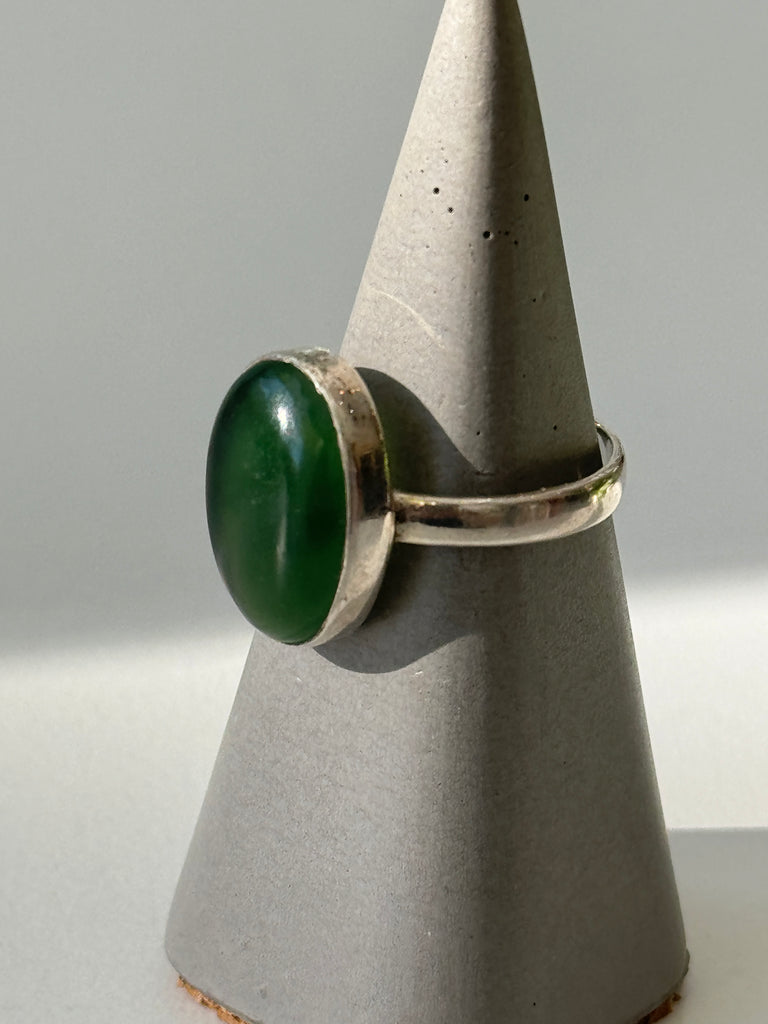 Green agate stone and sterling silver ring size 9