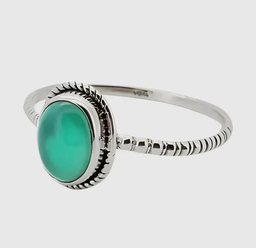 Green onyx sterling silver ring size 6