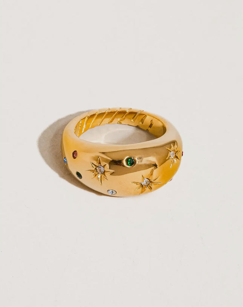 Dome ring with star detail size 7