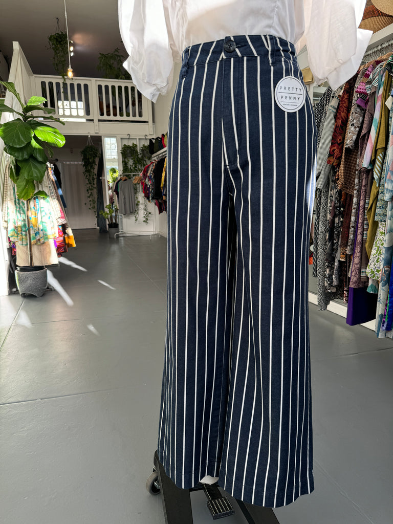 Navy And Cream striped Rollas Pants waist “32”