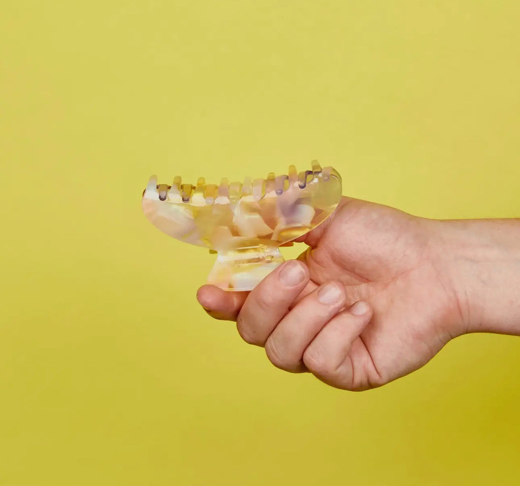 Chunks baby dolly claw in moonlight