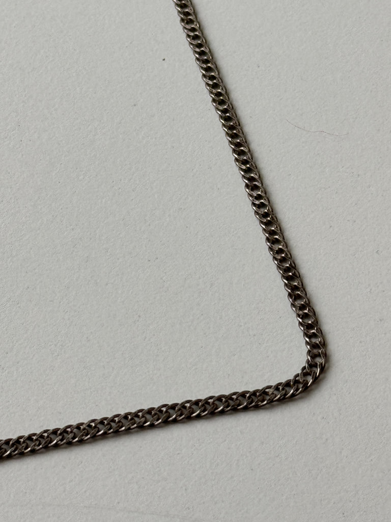 Vintage interlink chain