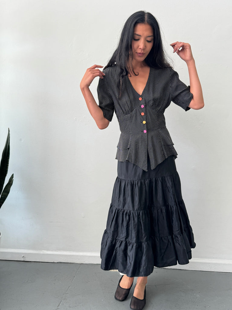 Vintage crinoline skirt waist “24-32”