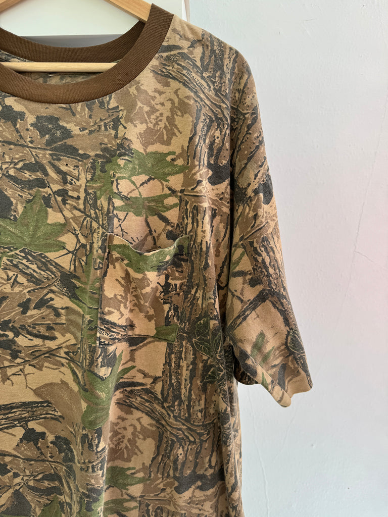 Vintage camo t shirt