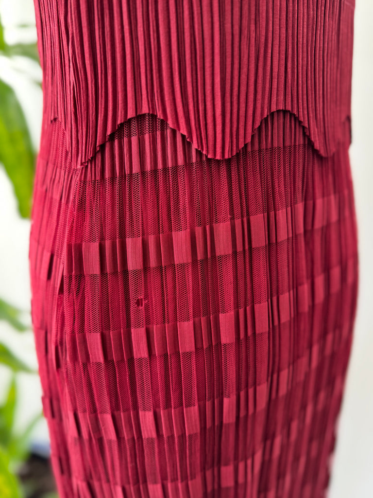 Gorgeous pleated dress