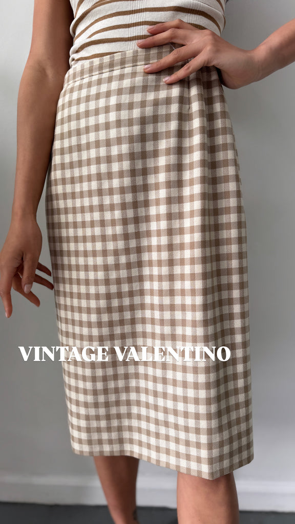 Vintage Valentino skirt waist "29/30"