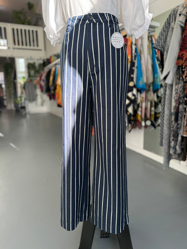 Navy And Cream striped Rollas Pants waist “32”