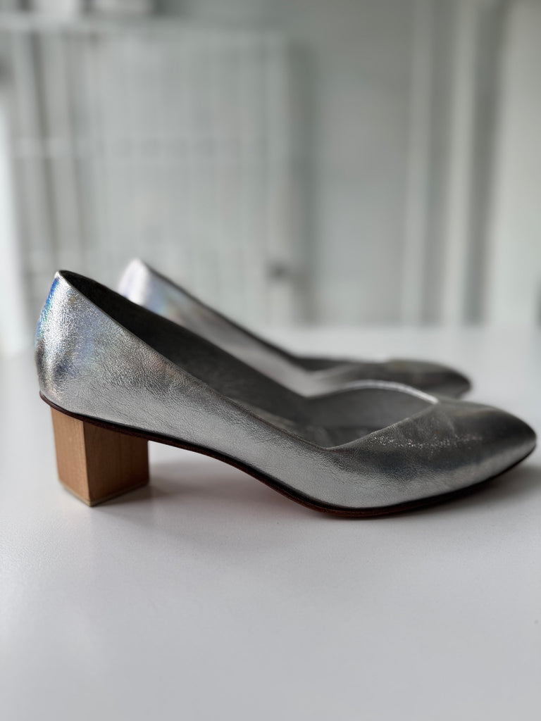 DOPP metallic shoes size 11