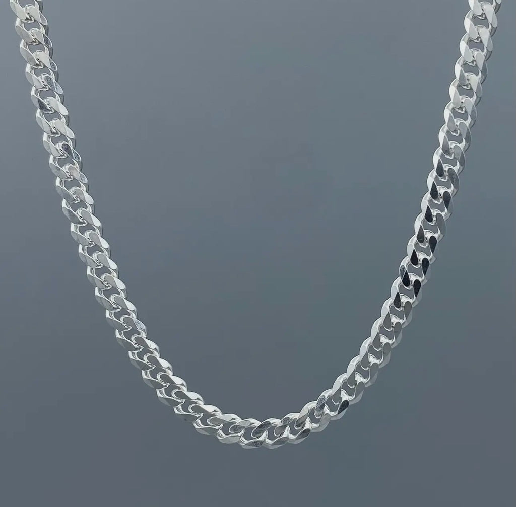 Curb chain necklace