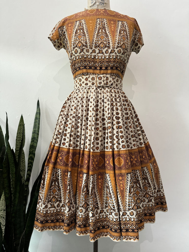 Vintage 1950's printed cotton dress