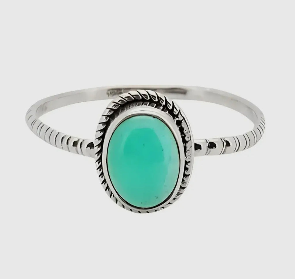 Green onyx sterling silver ring size 6