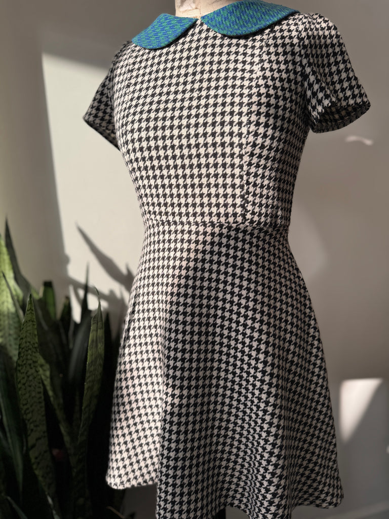 Houndstooth Dress with rounded collar