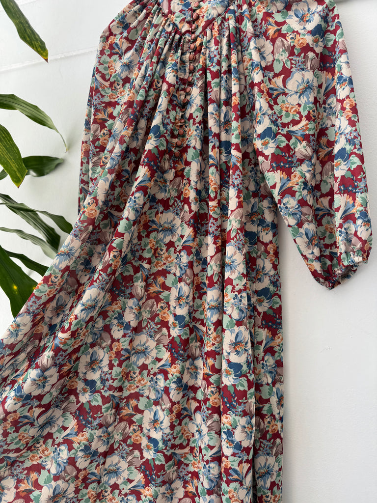 Stunning vintage dress