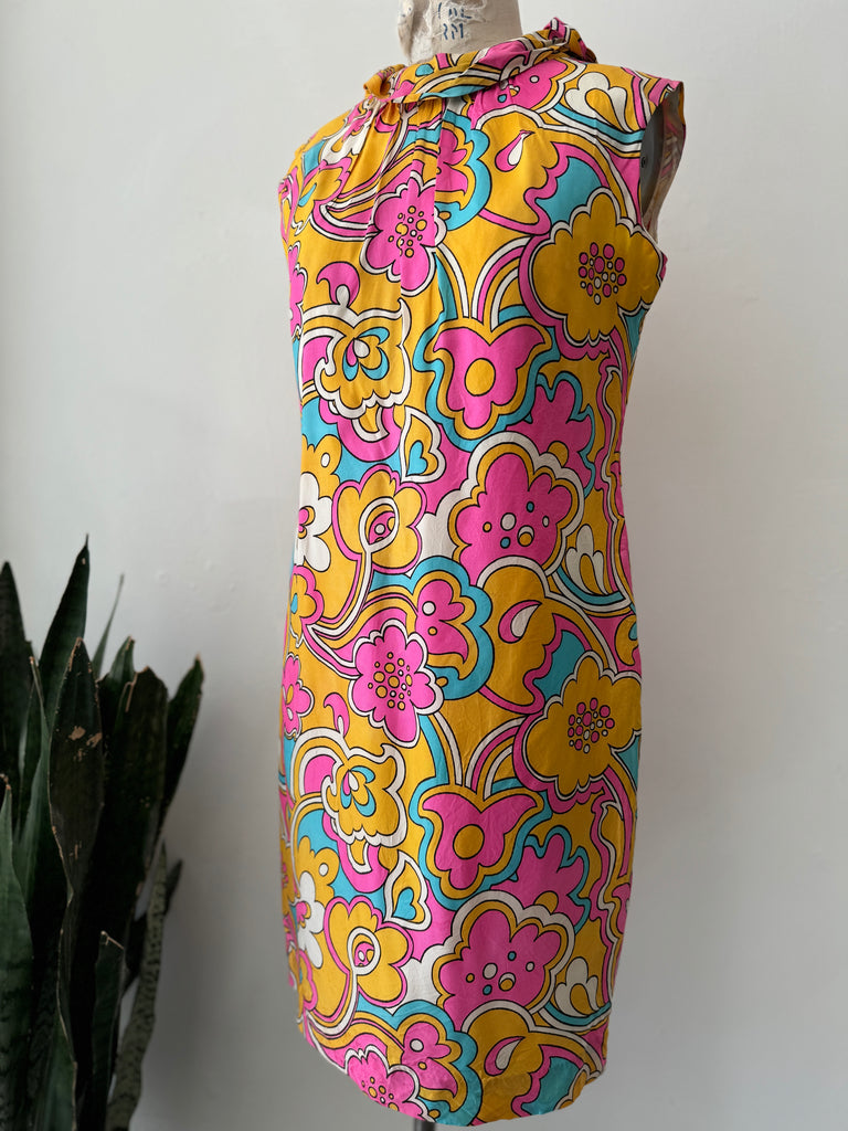 1960’s vintage bold print print dress