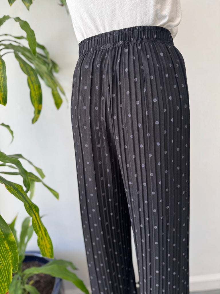 Vintage polka dot plated pants waist “26-36”