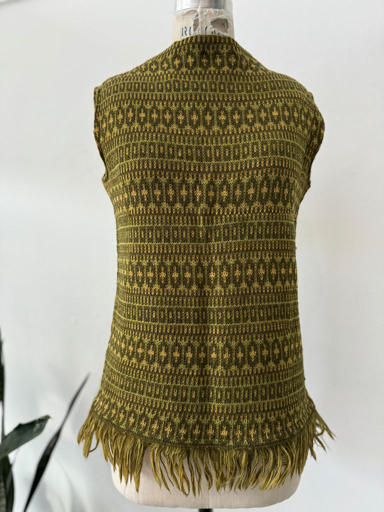 Vintage knit top