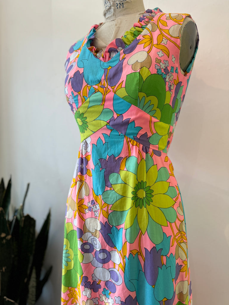 Vintage 1960’s floral print dress