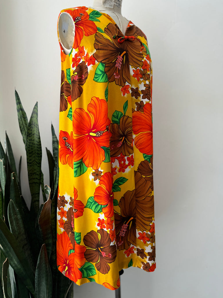 Vintage Hawaiian print Dress