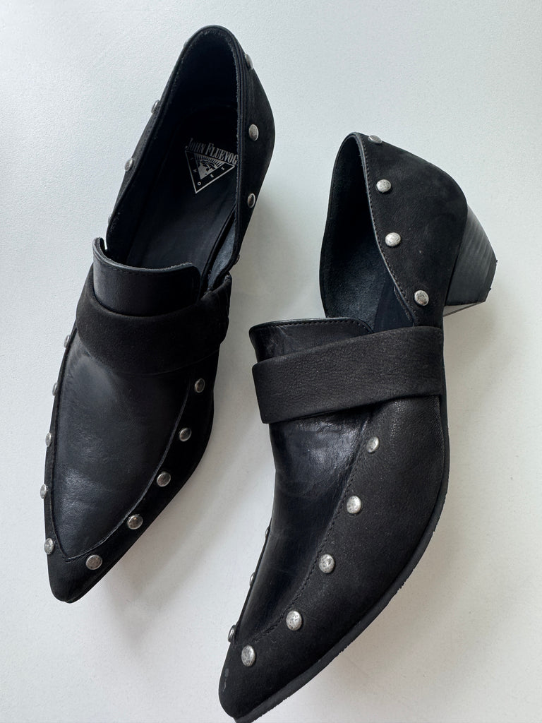 John FLUEVOG shoes size 8