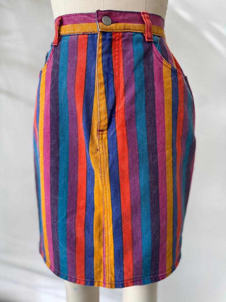 Vintage 100% cotton Gitano denim skirt waist “30”