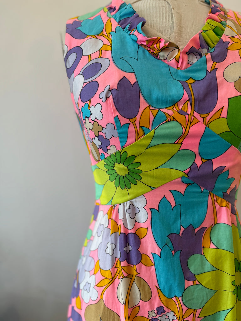 Vintage 1960’s floral print dress