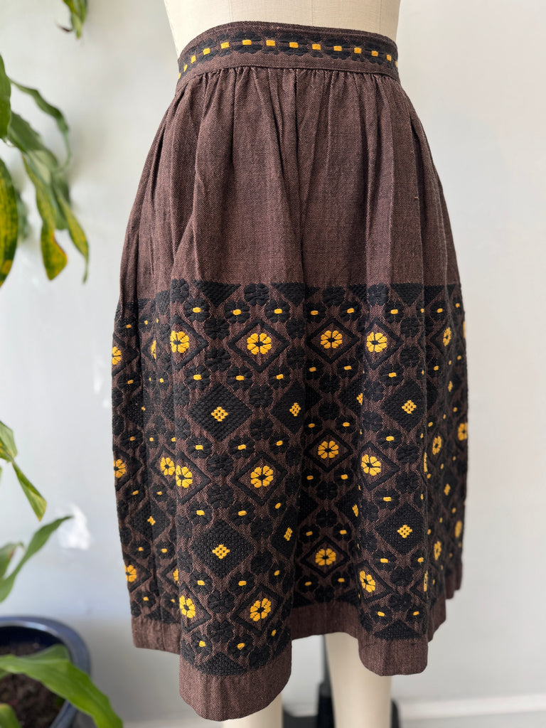 1950’s 100% cotton woven skirt