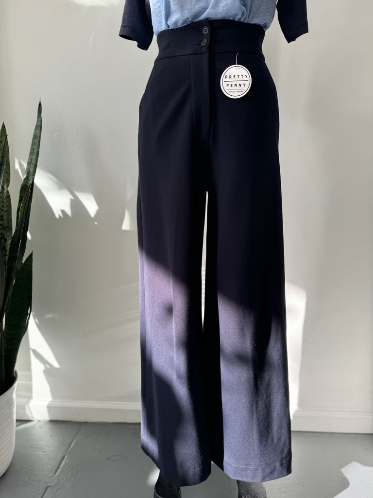 ROO Pants “14” rise waist “26”