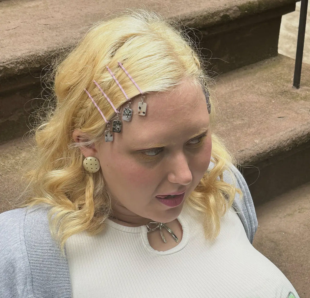 Chunks Kitty Bobby pins